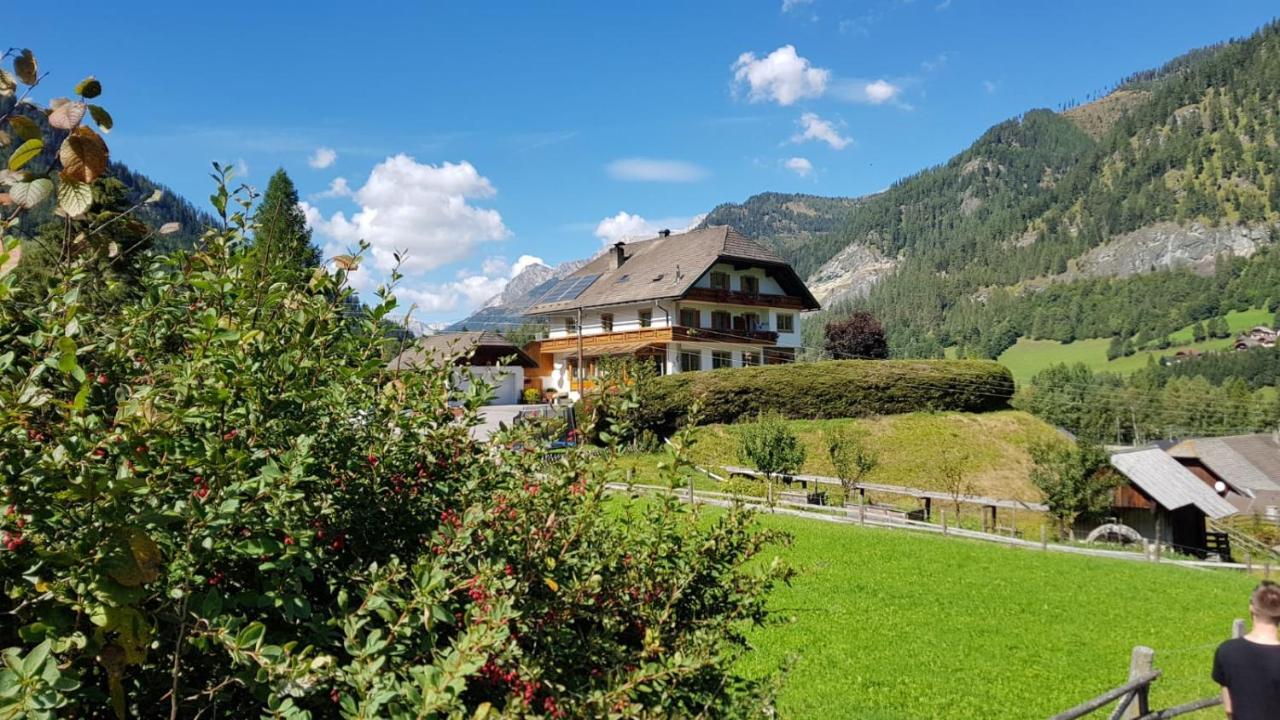 Haus Pfeifenberger Hotell Zederhaus Exteriör bild